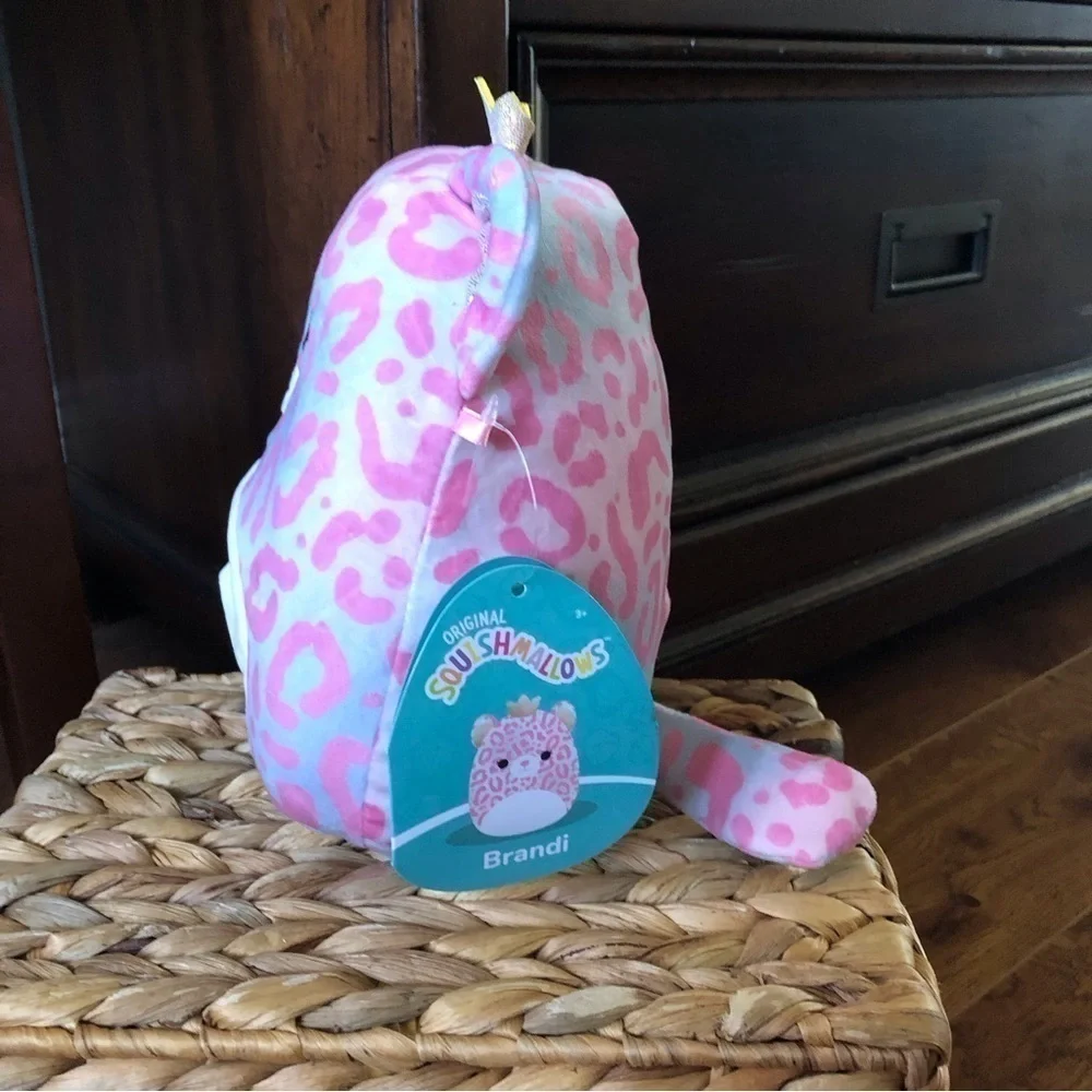 Squishmallows brandi pink